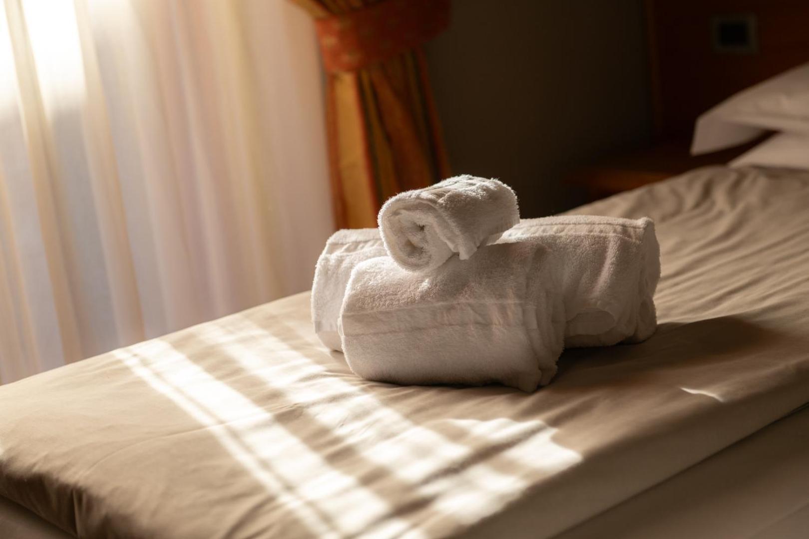 Hotel Diffuso Locanda Elisa 迪马罗 外观 照片